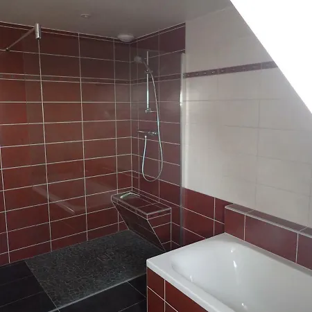 Apartment Les De La Tour, 